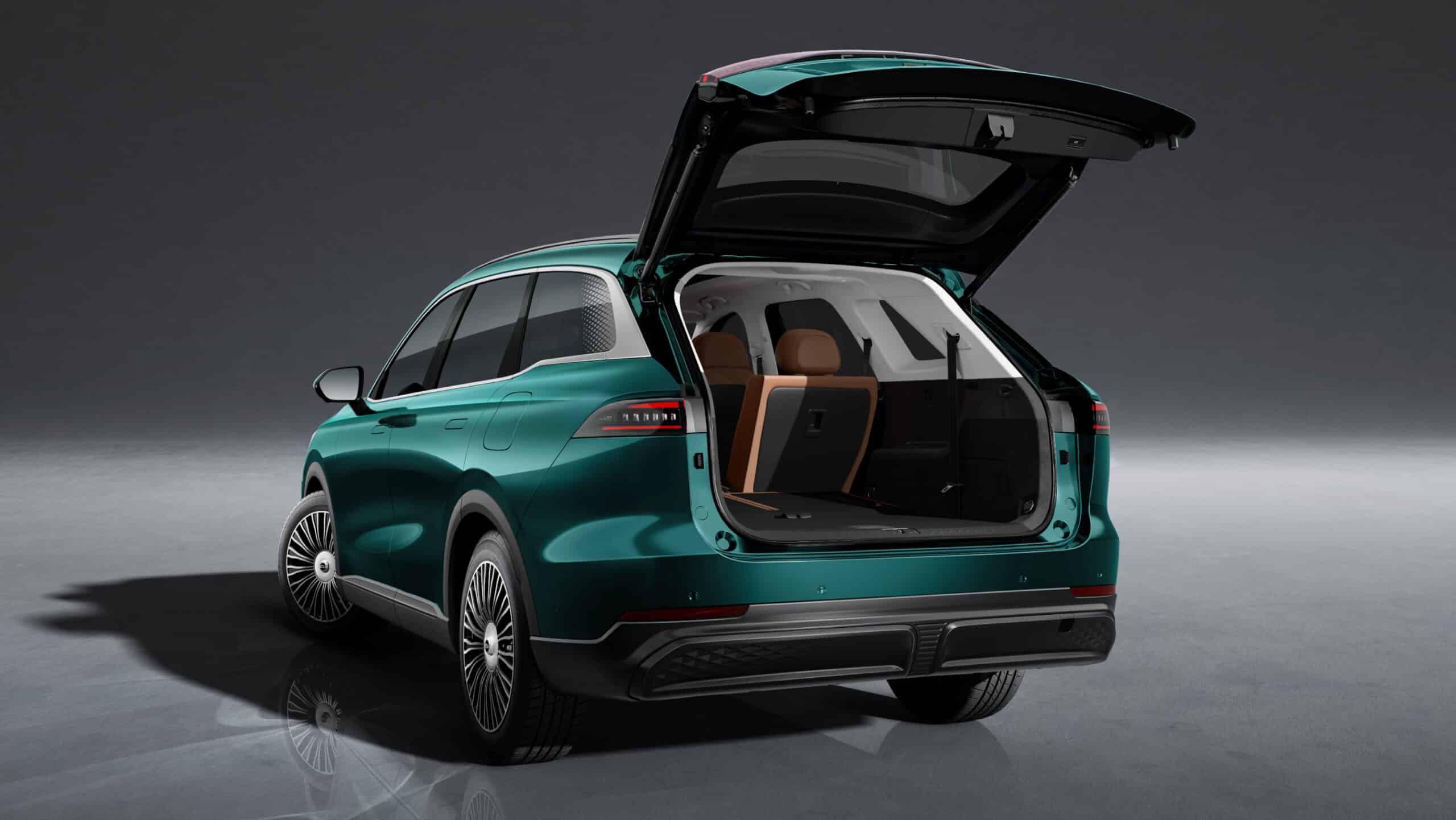 chery-tiggo9-retro-bagagliaio