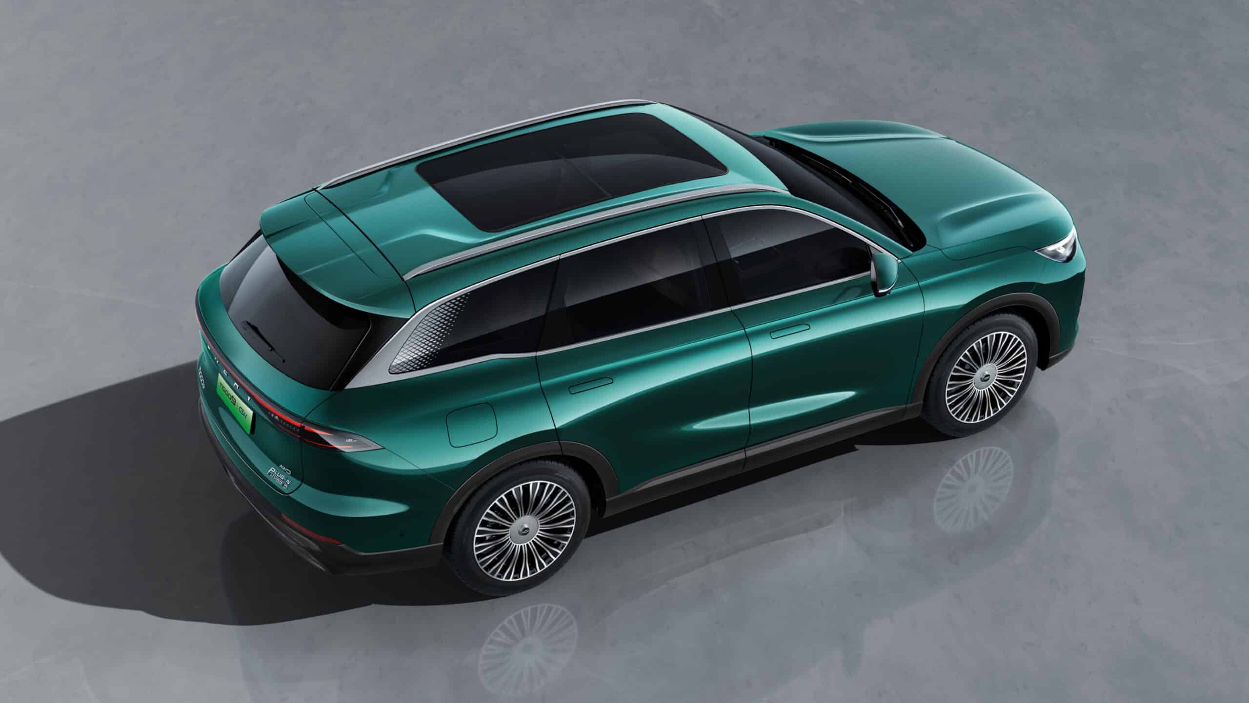 chery-tiggo9-tetto-panoramico